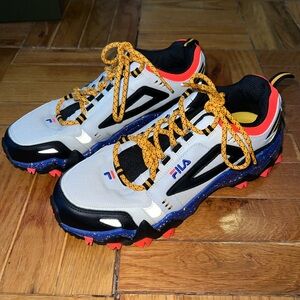 FILA trail sneakers size 9.5